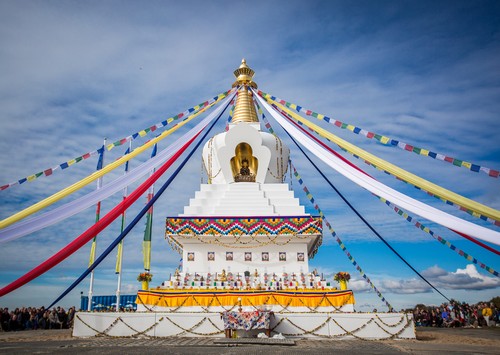 stupa bouddhiste en lithuanie